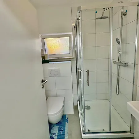 Easy Apartment